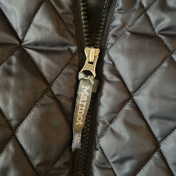 Marmot Black Quilted Winter Jacket - Picture 2 of 11
